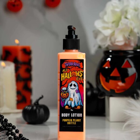Twisted Allure All Hallows Eve PUMPKIN PEANUT BRITTLE Body Lotion HALLOWEEN Goth - Picture 4 of 4